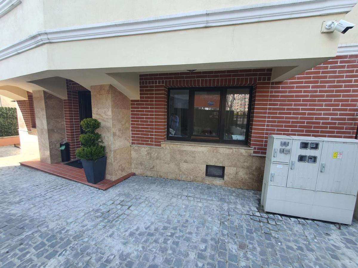 Dacia Residence Apartments Bukarest Kültér fotó