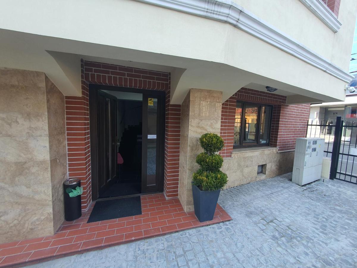 Dacia Residence Apartments Bukarest Kültér fotó